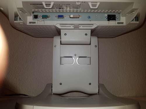 Touchscreen Monitor  ELO 17 INCH 1729L